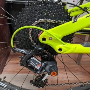 2017 Specialized Camber 29 Yellow or Gold