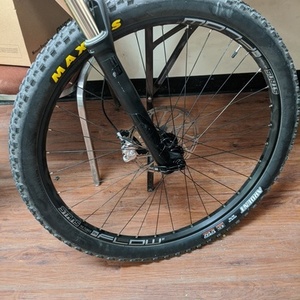 2017 Specialized Camber 29 Yellow or Gold