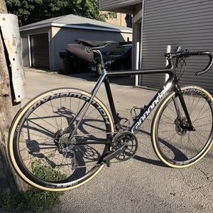 2018 Cannondale Supersix Hi-Mod Dura Ace Disc Black and Silver, gray or bare metal