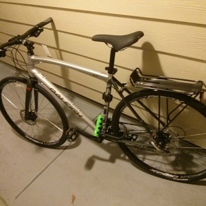 2015 Raleigh Cadent 2 Silver or Gray
