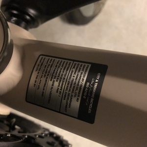 2020 GIANT BICYCLE CANADA Giant Roam 4 Disc Bike Large Tan Black