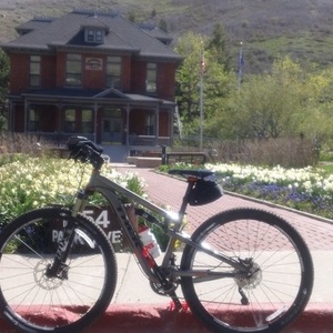 2013 Trek Superfly 100 AL Elite Silver, gray or bare metal