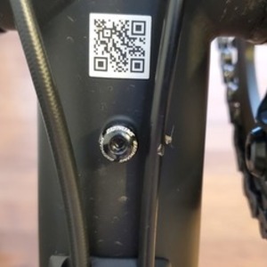 2018 Specialized Sequoia Expert Black and Teal