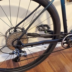 2018 Specialized Sequoia Expert Black and Teal