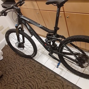 2011 Trek Fuel EX 8 Black and Silver, gray or bare metal