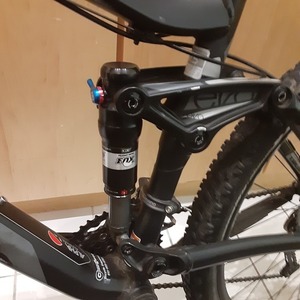 2011 Trek Fuel EX 8 Black and Silver, gray or bare metal