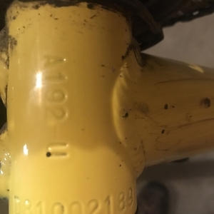 Land-Gear 8400 Yellow or Gold