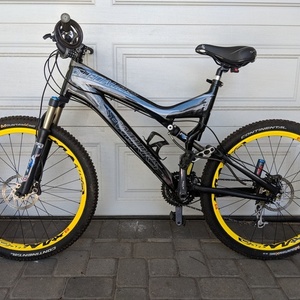 Specialized S-Works M5 Black and Yellow or Gold