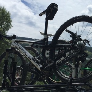 2012 Specialized Epic Expert Carbon 29 White and Black