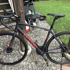 2018 Tommaso Sentiero Black and Red