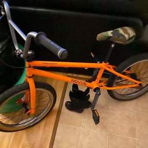 2015 Novus NOVUS (freeagent?) Orange