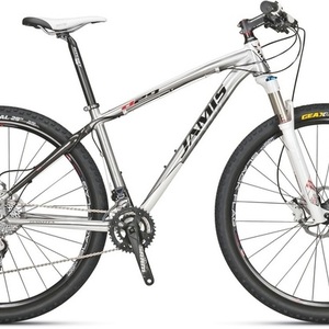 2012 Jamis Dakota D29 Race Silver, gray or bare metal and White