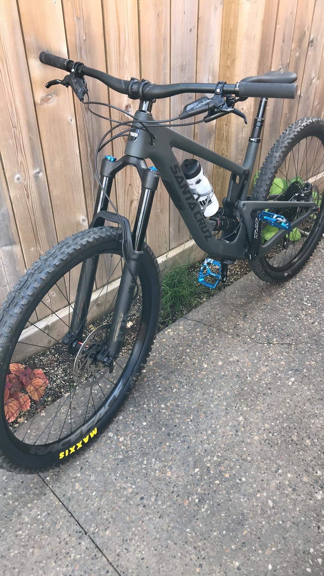 santa cruz megatower 2020 specs