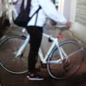 2017 Boardman Bikes BBL HYBRID COMP White