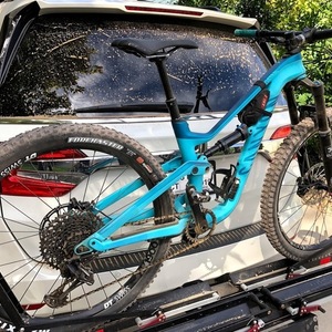 2019 Canyon bicycles Spectral Teal and Blue