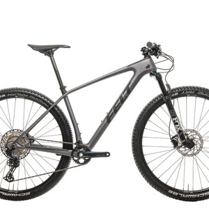 2020 Felt Doctrine Advanced SLX Silver, gray or bare metal