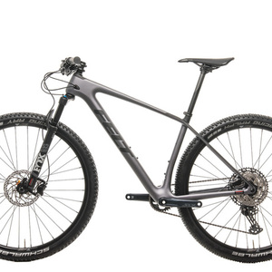 2020 Felt Doctrine Advanced SLX Silver, gray or bare metal