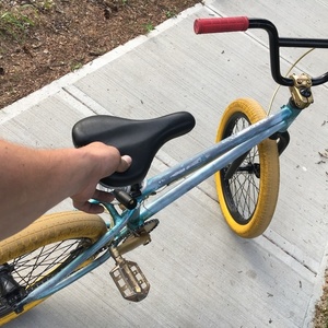 GT Bicycles Slammer Yellow or Gold