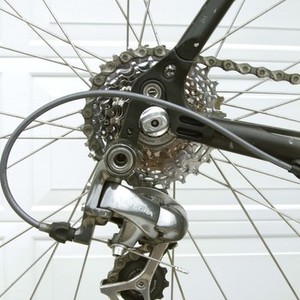 2004 Raleigh Prestige Black, White, and Yellow or Gold