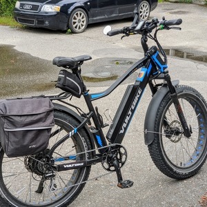 2020 Voltbike Yukon 750 Black and Blue