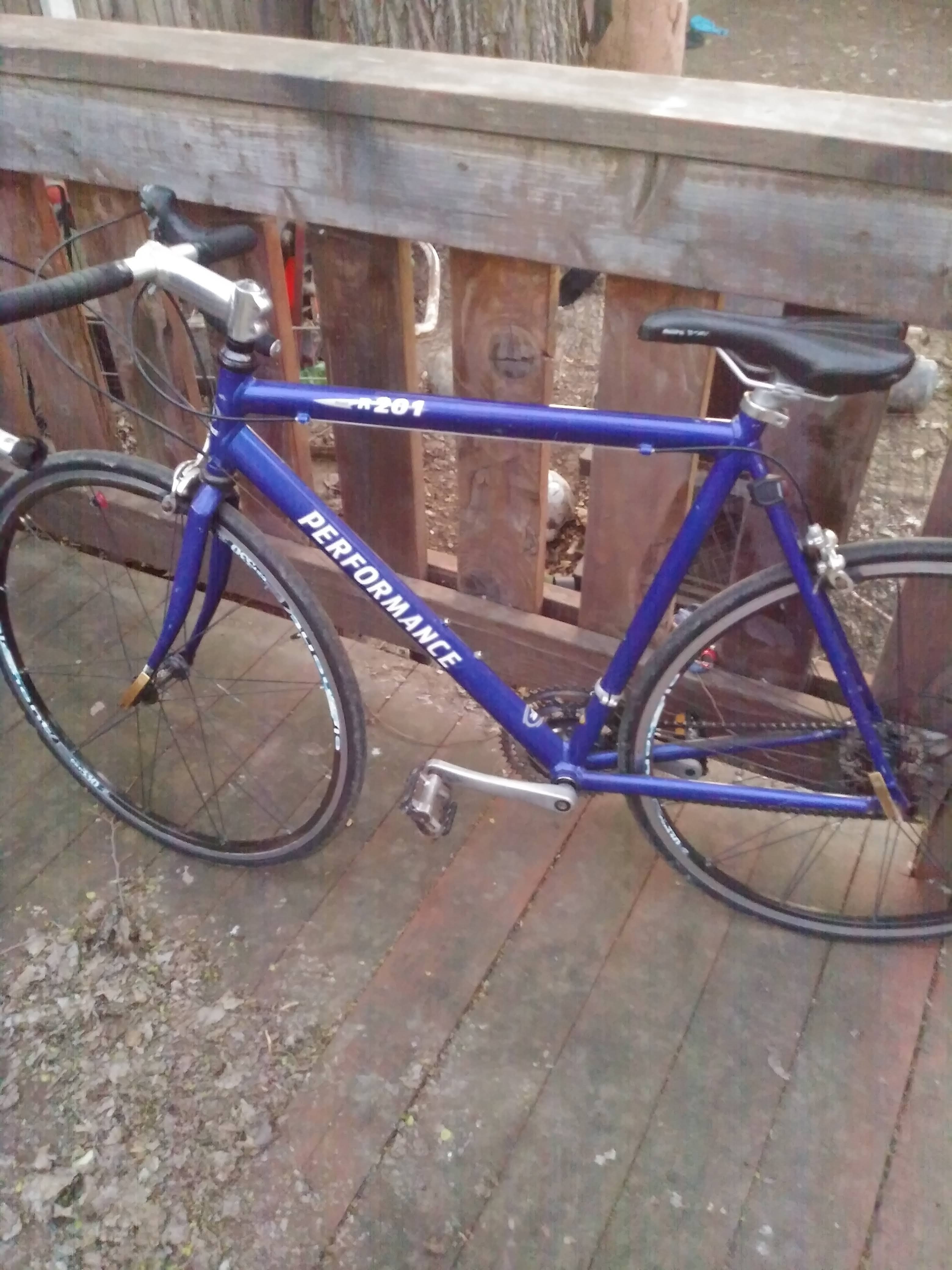 Stolen Performance Road r201