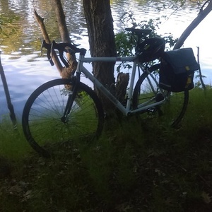 2014 Shinola 21 speedster, A050, 54cm, shimano aluminum frame White and Black