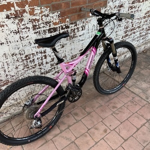 Specialized Safire Comp Pink and Black