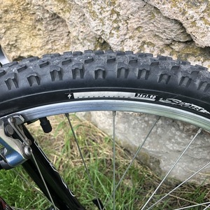 1994 Specialized Stumpjumper FSR Silver, gray or bare metal