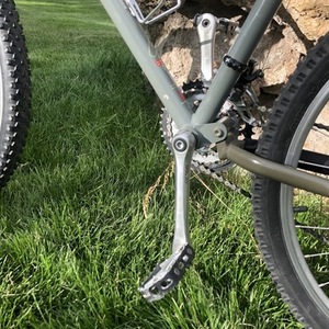 1994 Specialized Stumpjumper FSR Silver, gray or bare metal