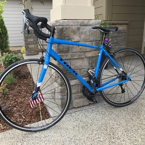 2020 Trek Lexa 4 Blue