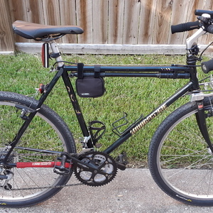 1993 Bridgestone XO-3 Black and Green