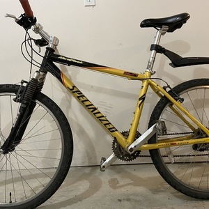Specialized Hardrock Yellow or Gold