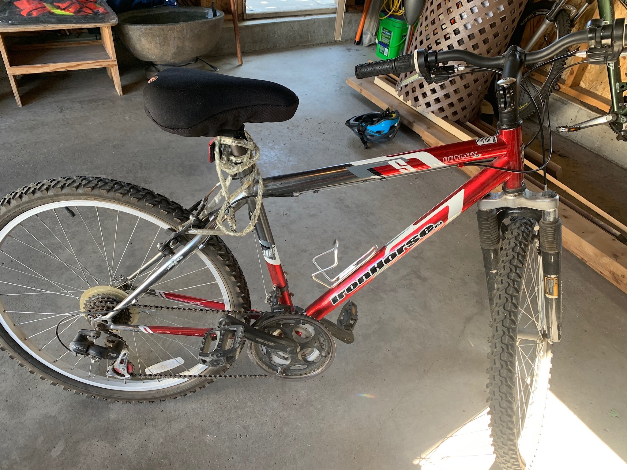 Iron Horse Bicycles Outlaw 1 HBC 17.5”