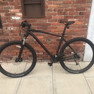 2018 Specialized Rockhopper Black