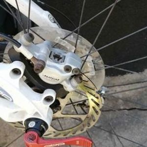 Trek 7.2 FX Disc White