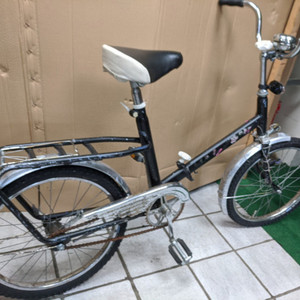 Other Black Butterfly Black