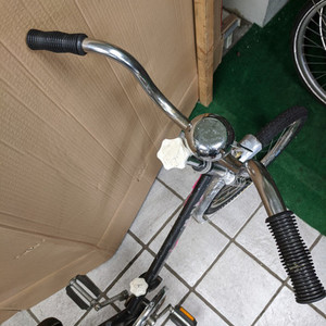 Other Black Butterfly Black