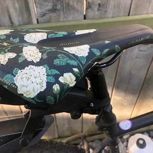 2019 Specialized Sequoia Black