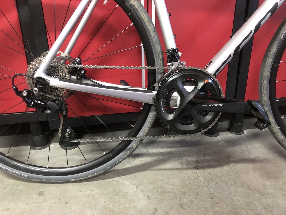 2020 SCOTT Addict 20 Endurance Road Bike