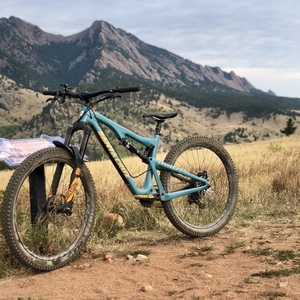 2017 Santa Cruz Bronson 2 C S Blue and Orange