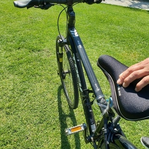 2018 Trek Eight 4 Dual Sport Black and Stickers tape or other cover-up
