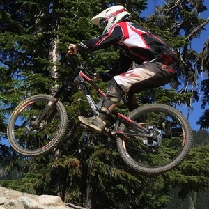 2014 Santa Cruz V10 Black and Red