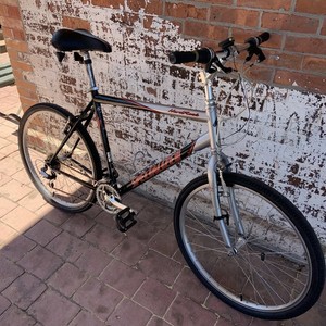 Specialized Hardrock Silver, gray or bare metal, Black, and Red