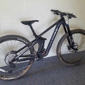 2020 Canyon bicycles Strive CF Black