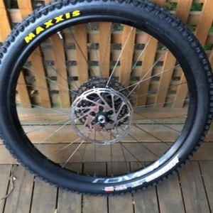 2019 Specialized Stumpjumper Evo Silver, gray or bare metal