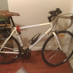 2014 CCM Course 700C Road Bike White and Brown