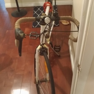 2014 CCM Course 700C Road Bike White and Brown