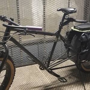 Surly Big Fat Dummy cargo bike (rear storage) Black
