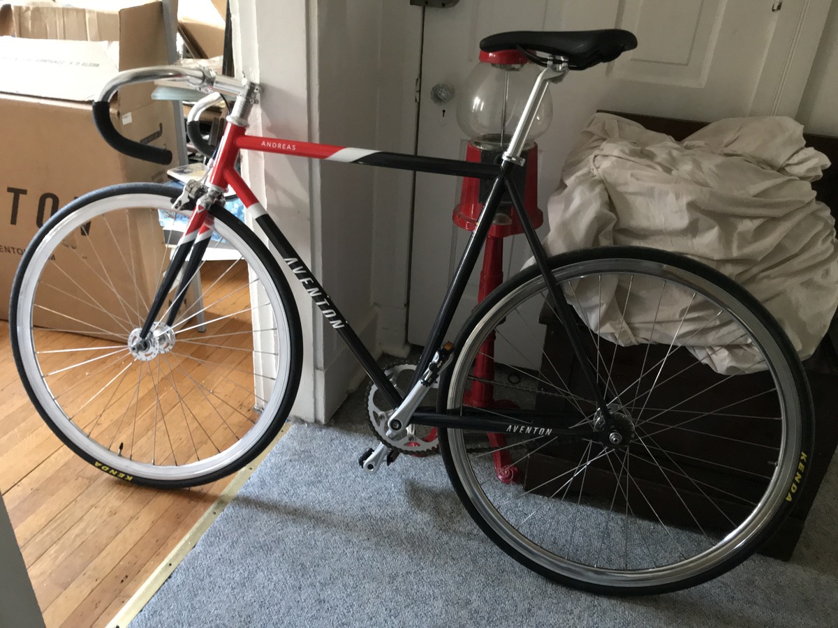 Stolen 2019 AventÃ³n Andreas