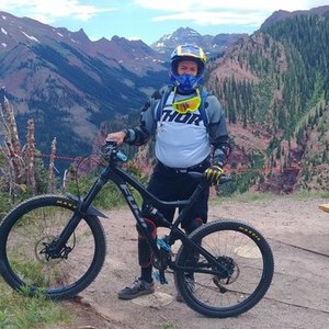 2017 Fuji Auric Black